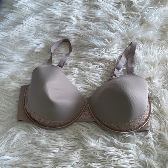 Vanity fair tan Lacey underwire adjustable straps bra sz 40 DDD lightly padded - Picture 4 of 17